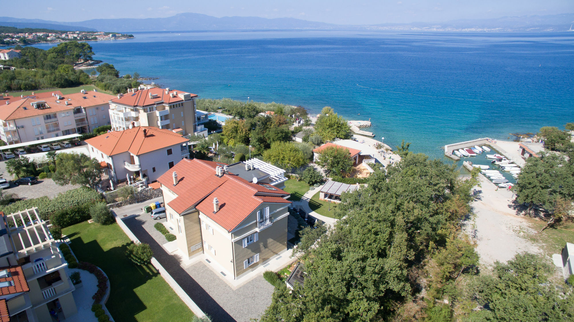 Luxury Apartments Villa Luce Malinska Exterior foto